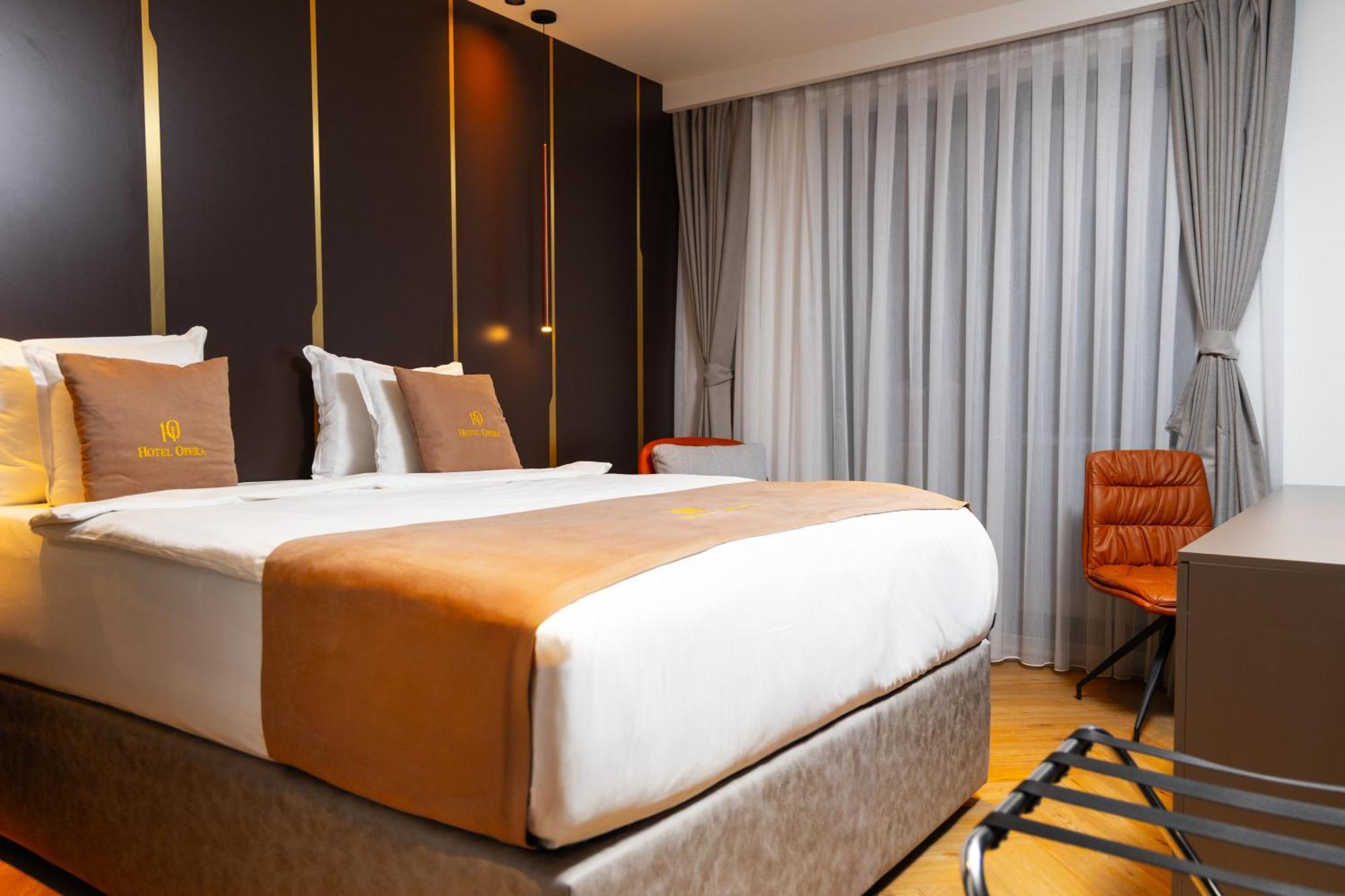 Hotel Opera 普里什蒂纳 外观 照片